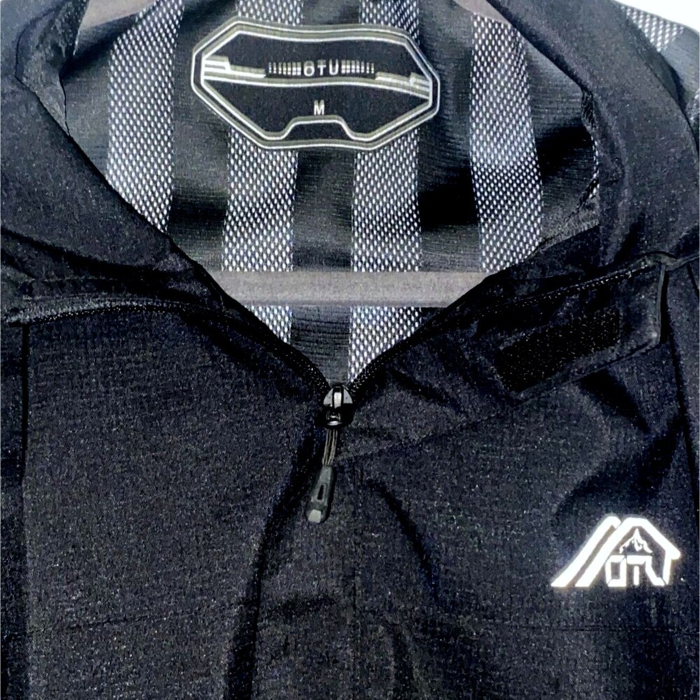 OTU Hooded Lightweight Jacket Men's Mesh Lined Full Zip Softshell Black Medium